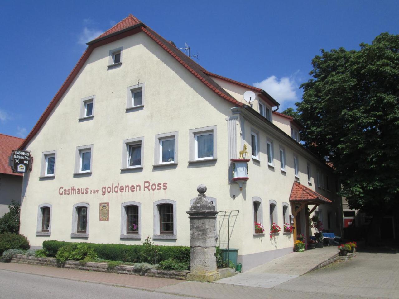 Gasthaus Zum Goldenen Ross Hotel Creglingen Exterior photo